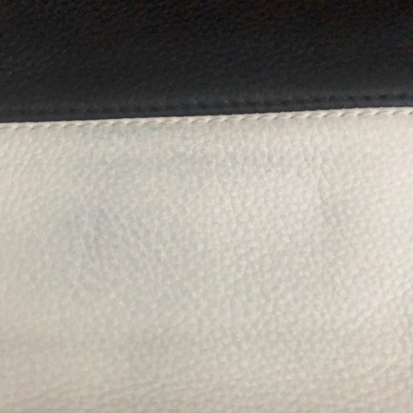 Kate Spade Crossbody Leather Purse - Picture 7 of 8